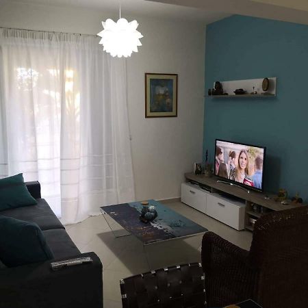 Menta Apartment Nea Iraklitsa 外观 照片