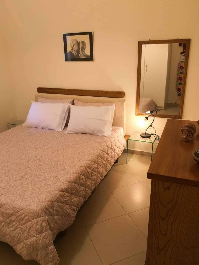 Menta Apartment Nea Iraklitsa 外观 照片