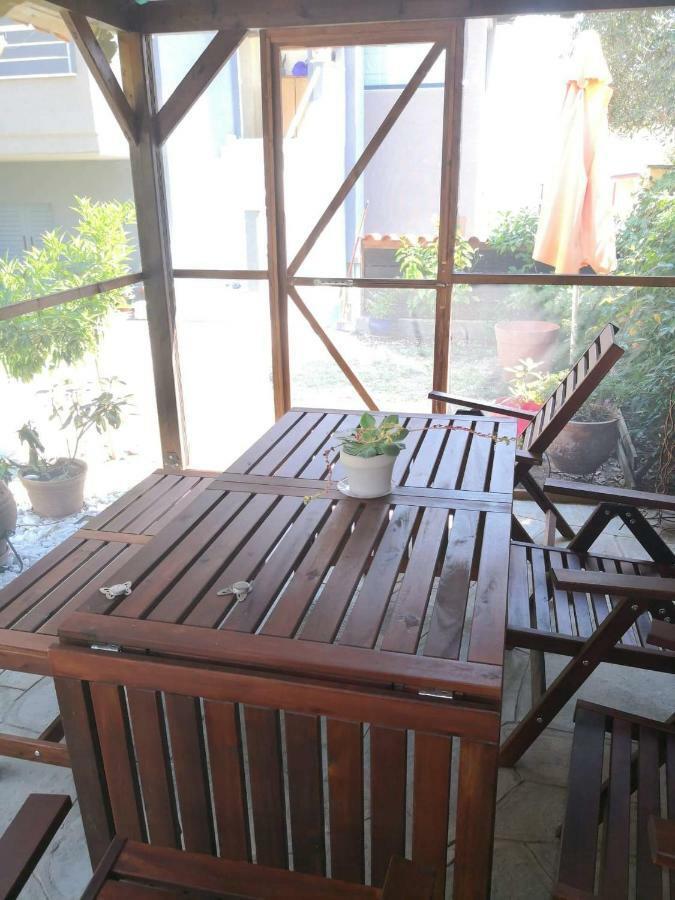 Menta Apartment Nea Iraklitsa 外观 照片